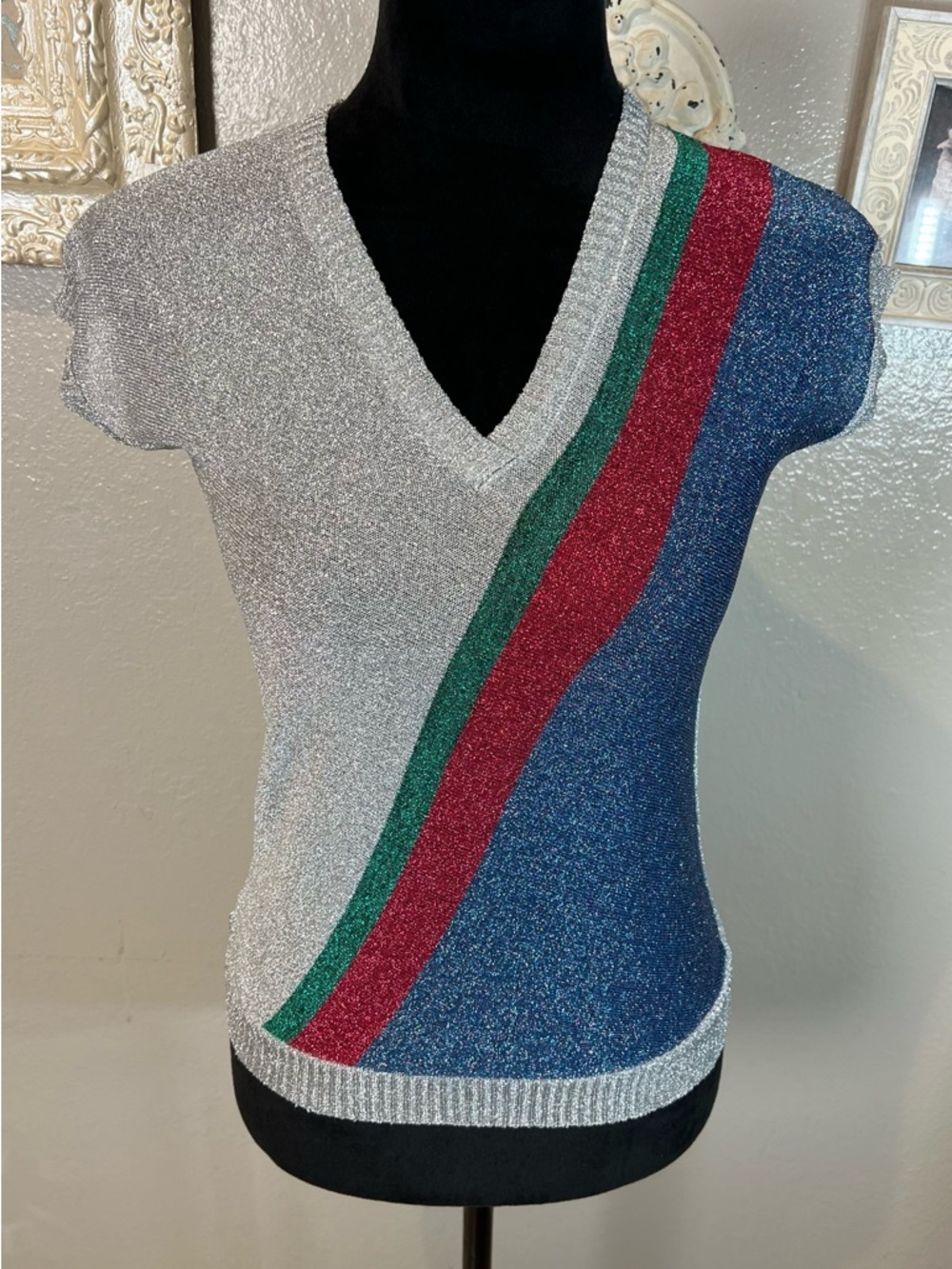 Vintage 1970’s 1980’s Metallic V-Neck Short Sleeve Top - Picture 8 of 10